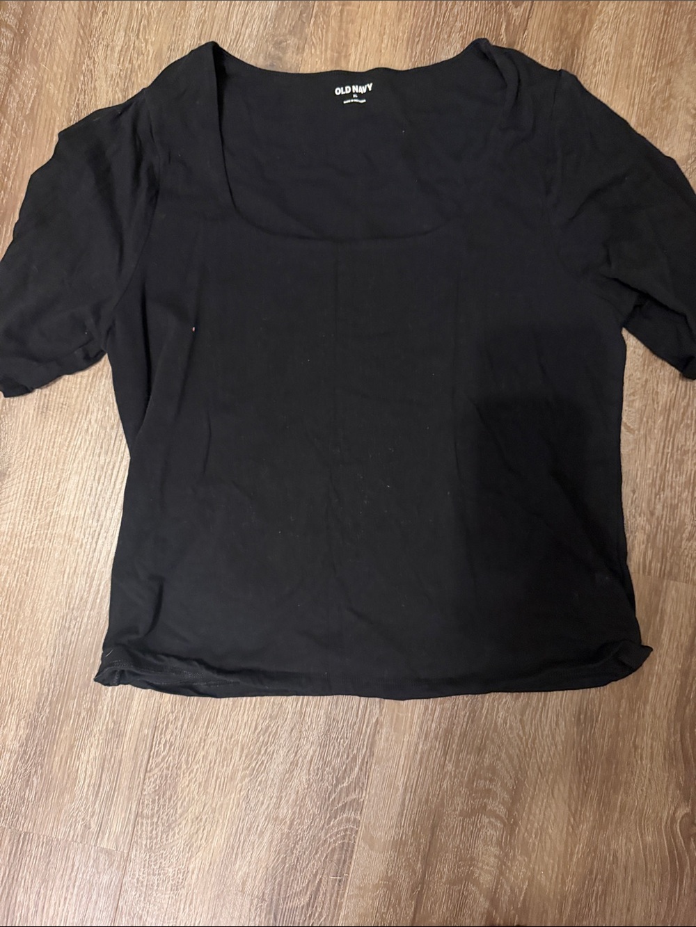 Old Navy Black Scoop Neck Short Sleeve Tee